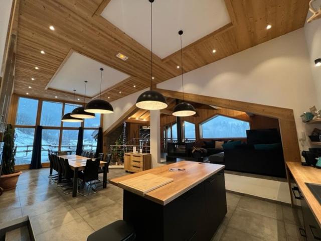 Chalet Azalée, Montriond, Morzine, Avoriaz - Chalet - 83