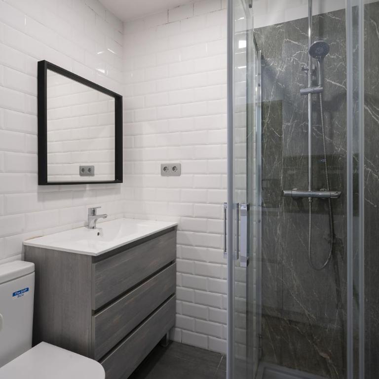 Encantador apartamento con jardín privado - Appartement - 11
