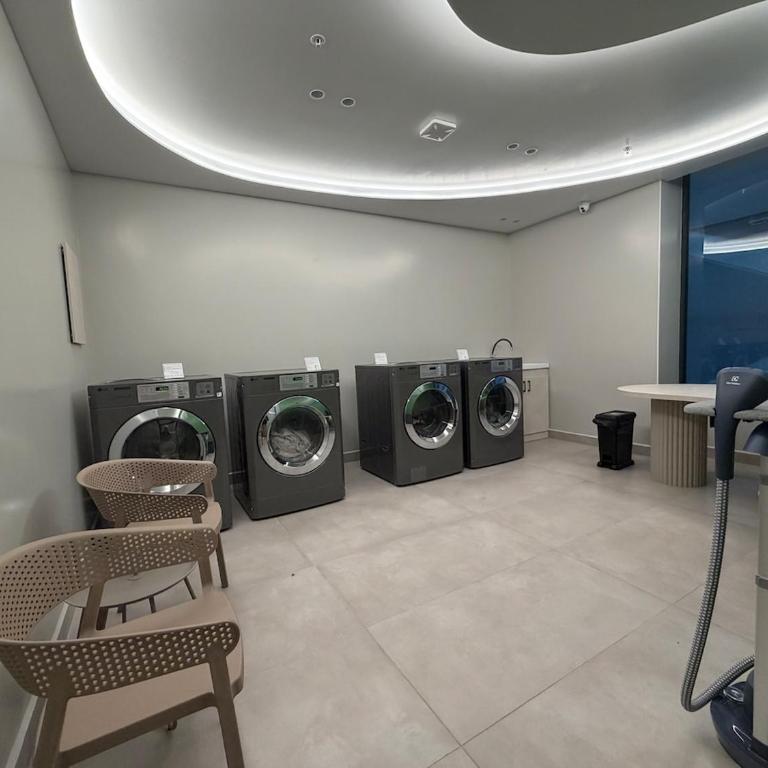 Modern Executive Studio La Carolina Quito - Apartamento de 1 dormitorio - 12