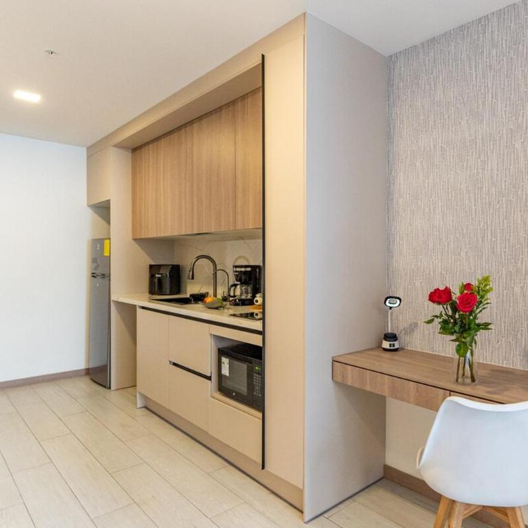 Modern Executive Studio La Carolina Quito - Apartamento de 1 dormitorio - 54