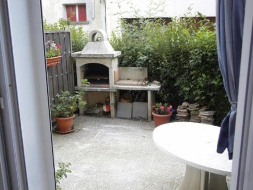 VILLA NOEMIE Studio - de 100 m des Thermes - Appartement 1 Chambre - 10