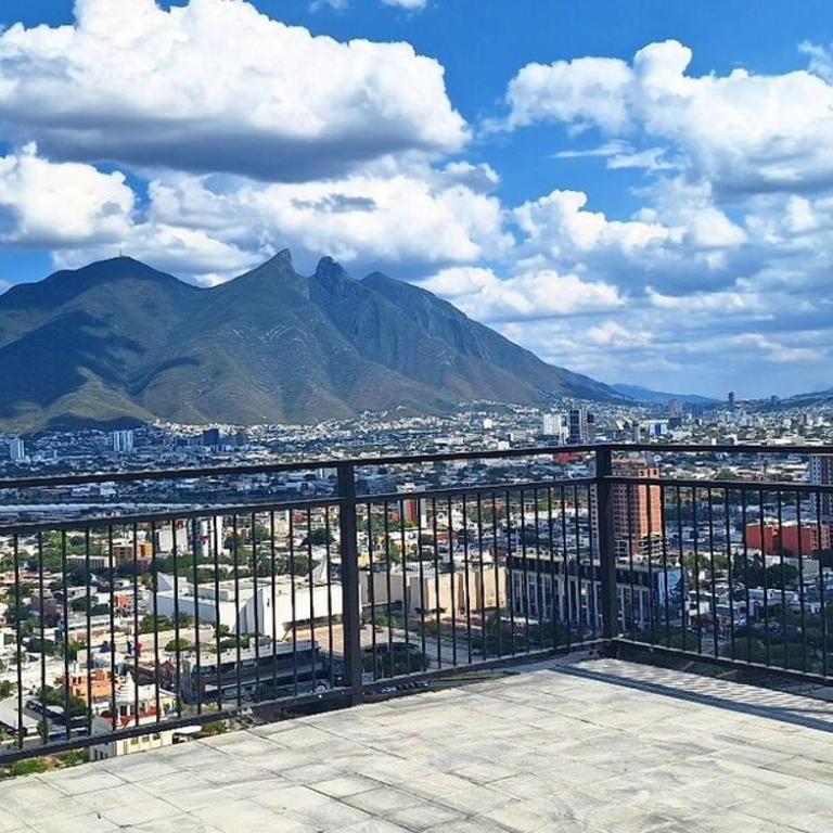 Style and comfort in the heart of Monterrey - One-Bedroom Apartment - 22