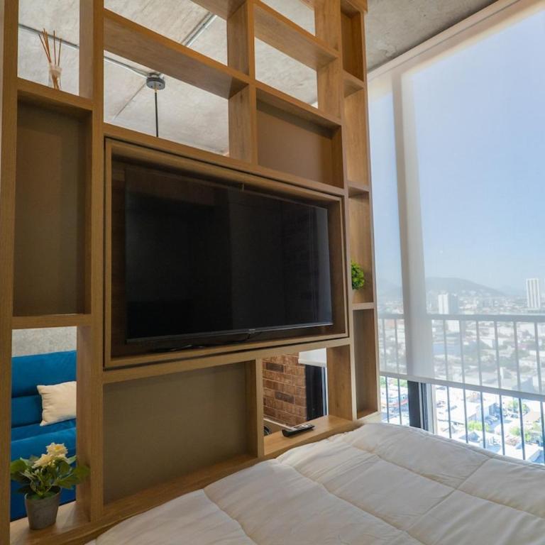 Style and comfort in the heart of Monterrey - One-Bedroom Apartment - 3