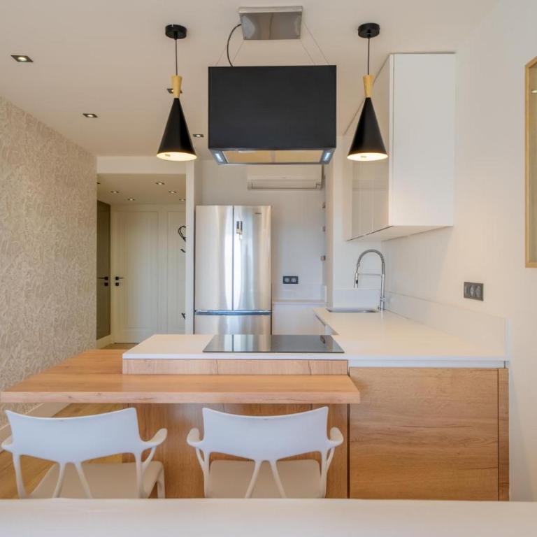 Pinede Sea View Lux - Appartamento con 2 Camere da Letto - 10