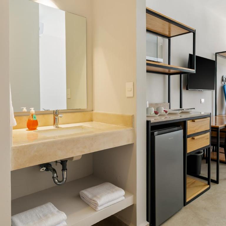Villa Maria Teresa By Homirent - One-Bedroom Apartment - 11