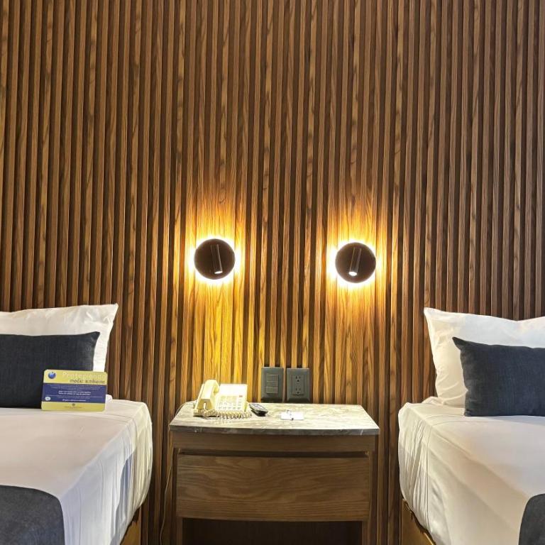 Hotel Guadalajara Plaza Ejecutivo - Habitación Doble Superior - 2 camas - 3