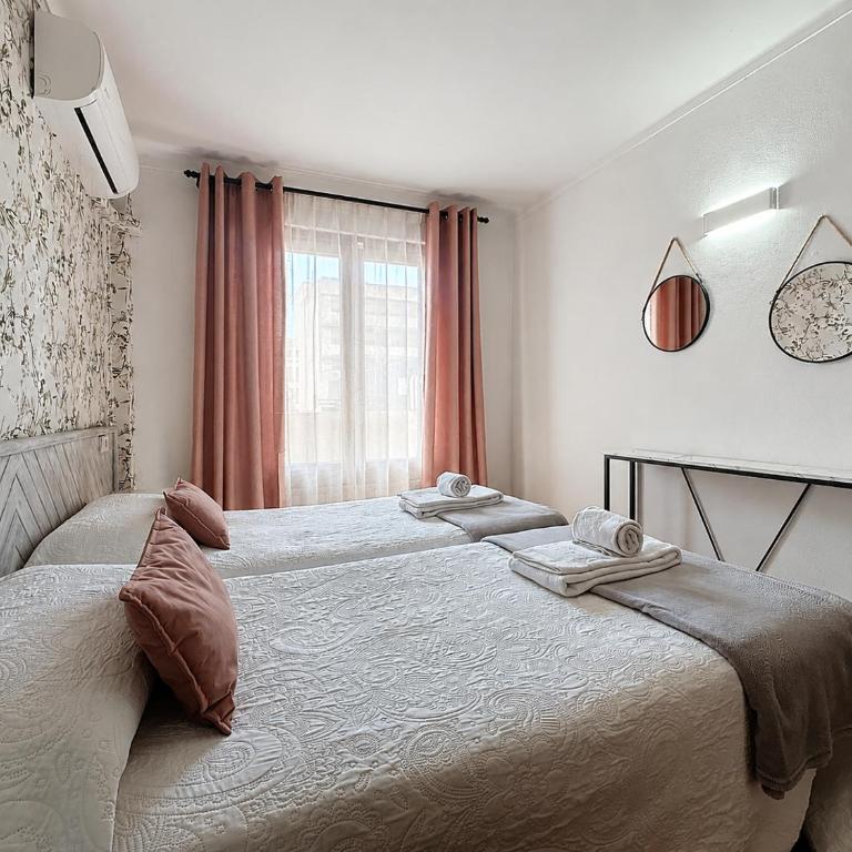 BRESSOL DELUXE Apartments - Apartamento de 2 dormitorios con vistas a la piscina - 14