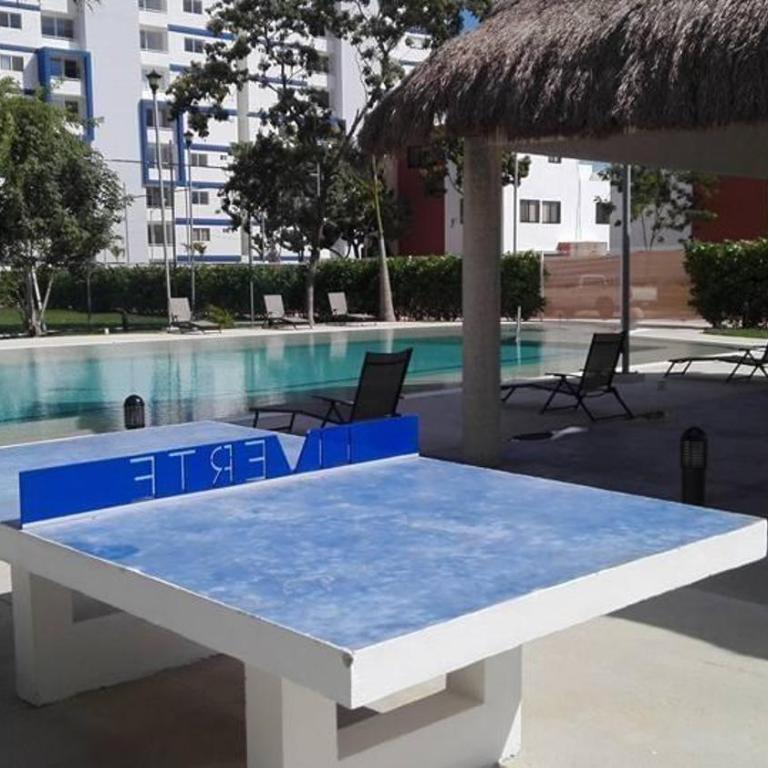 Elegant 2BR 2BA Retreat Pools 24x7 Sec - Apartamento de 2 dormitorios - 26