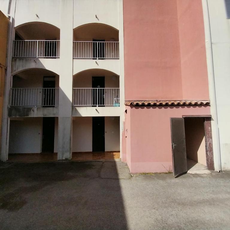Appart T2 avec parking - Apartamento de 2 dormitorios - 22