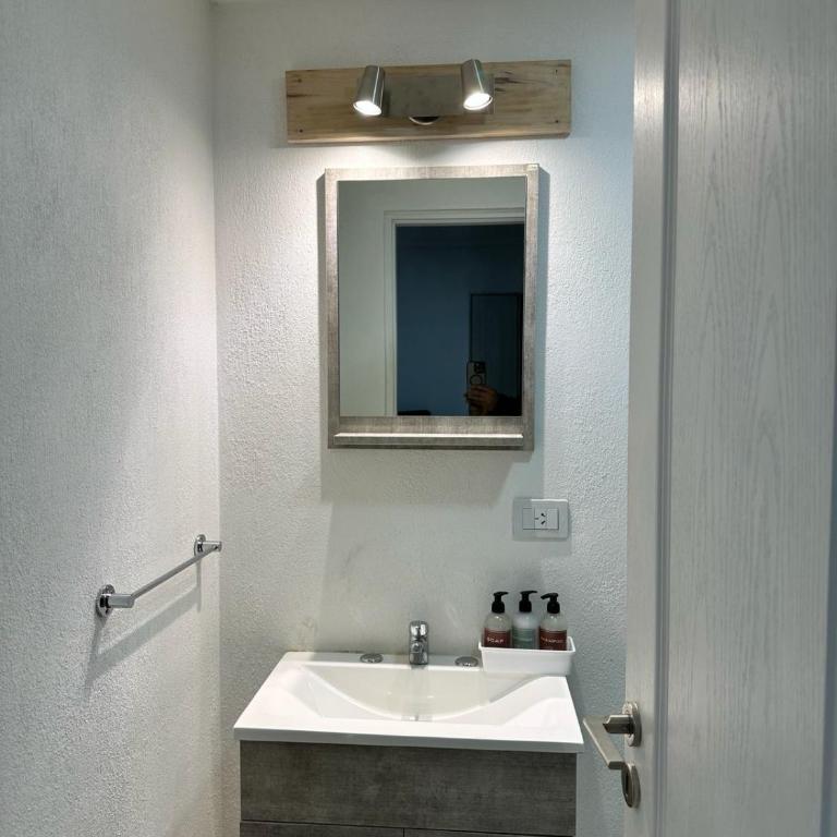 Goleta Florencia 2045 - Quadruple Room - 1