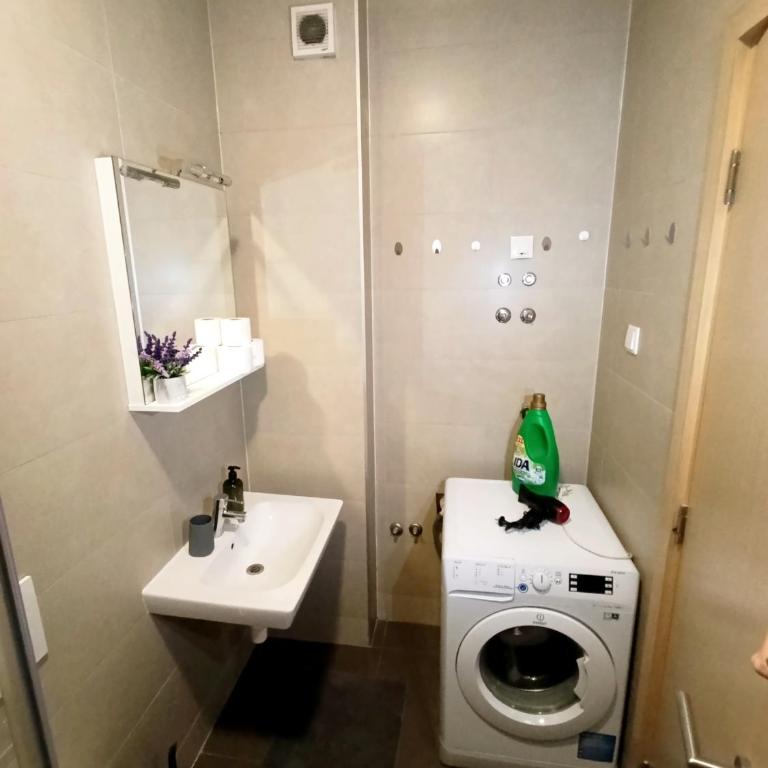 LuxApart Marijin dvor City Centar free parking - Deluks Apartman - 15