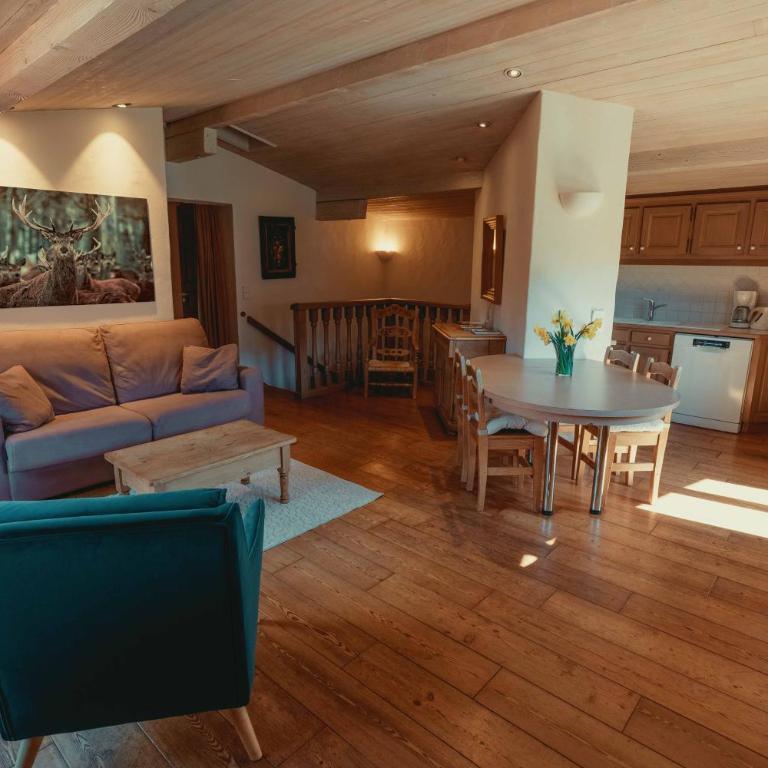 Appartement 71m2 près de Megève, à 200m télécabine la Princesse, local à ski, 2 chambres, parking couvert - Appartement 2 Chambres avec Balcon et Terrasse - 2