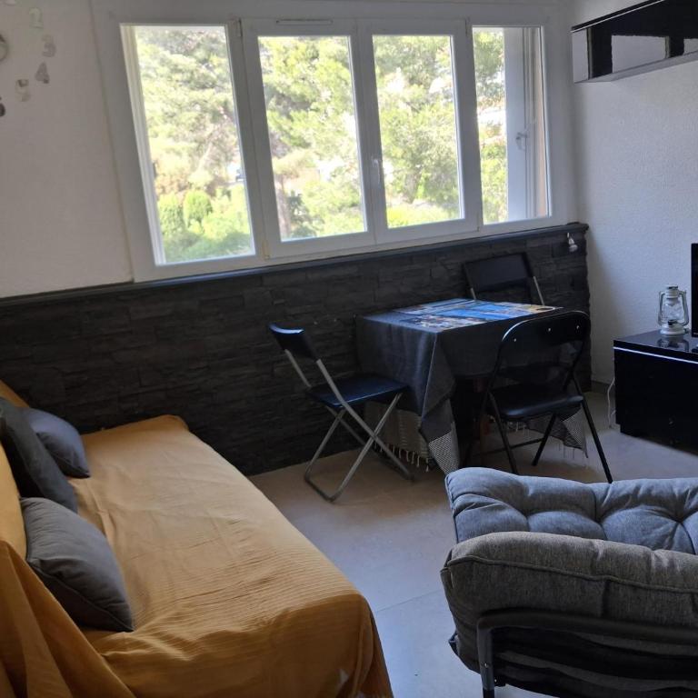 apt le zinnias - One-Bedroom Apartment - 8