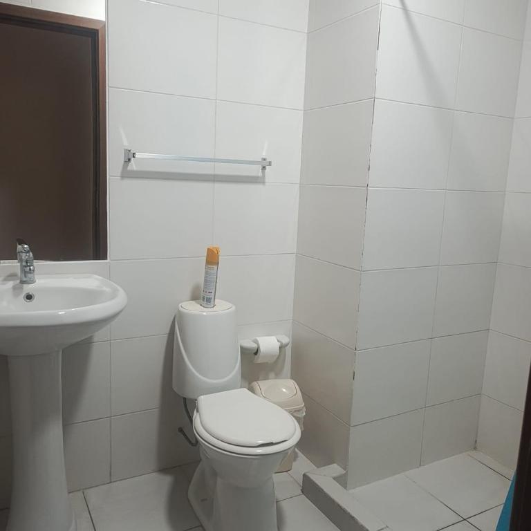 En El Corazón de Santa Cruz, De Dos dormitorios Elegante y Comodo - Two-Bedroom Apartment - 4