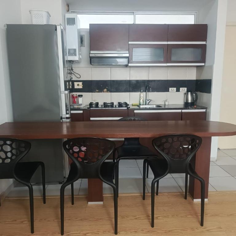 En El Corazón de Santa Cruz, De Dos dormitorios Elegante y Comodo - Two-Bedroom Apartment - 12