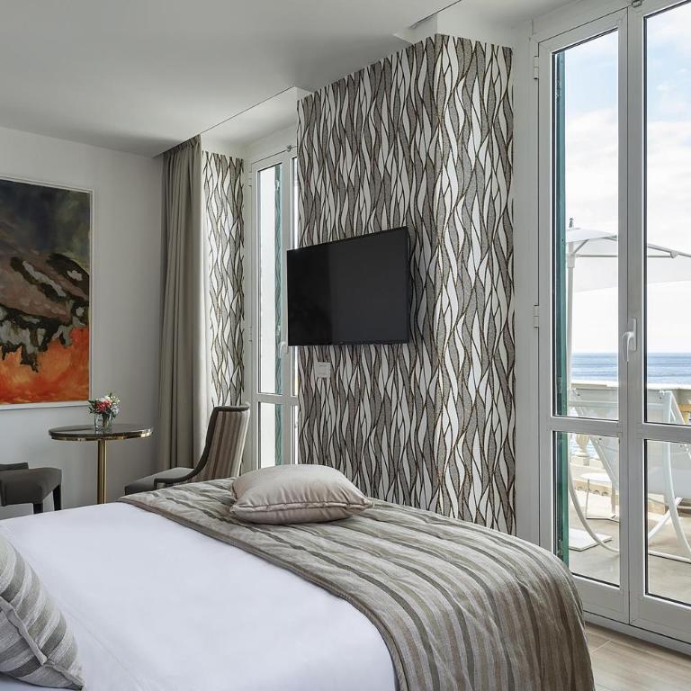 Sublimis Boutique Hotel, WorldHotels Elite - Deluxe Queen Room with Terrace and Sea View - Non-Smoking - 5