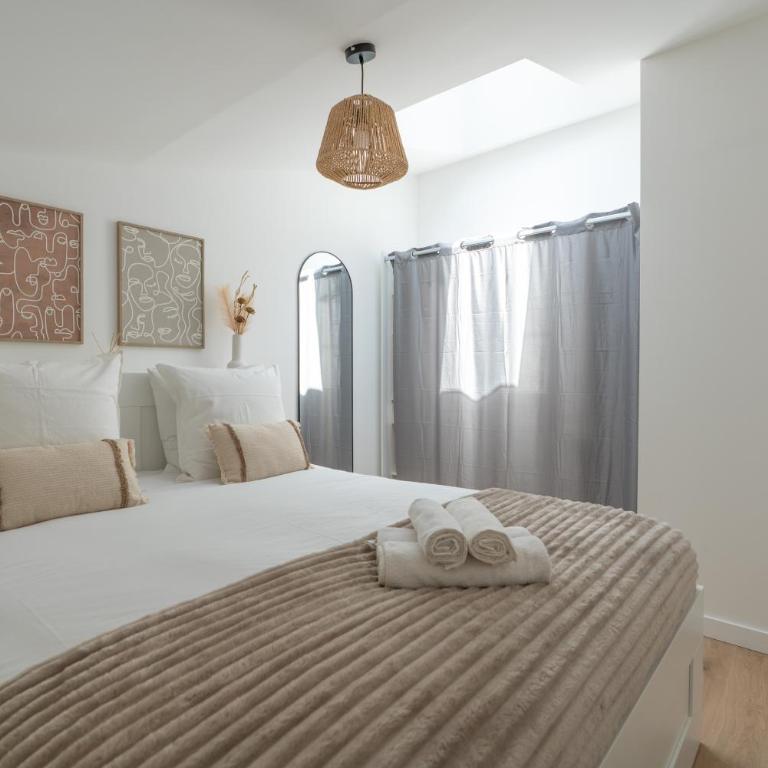 Casernette N O YourHostHelper - Two-Bedroom Apartment - 12