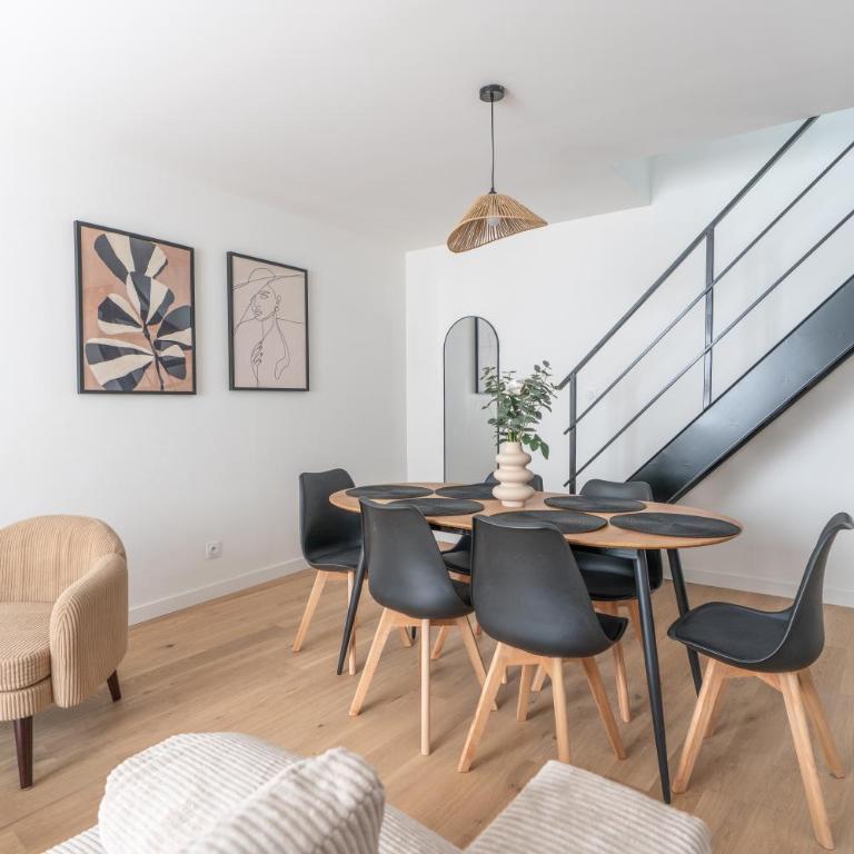 Casernette N O YourHostHelper - Two-Bedroom Apartment - 14