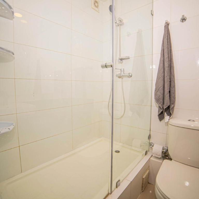 Exclusive and Sophisticated 1BR in Las Condes - Apartment - 25