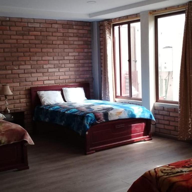 Hostal Cuenca Estévez y Pio Bravo - Cama individual en habitación compartida mixta - 2