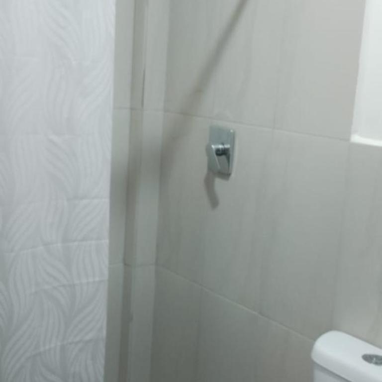 Hostal Cuenca Estévez y Pio Bravo - Cama individual en habitación compartida mixta - 7