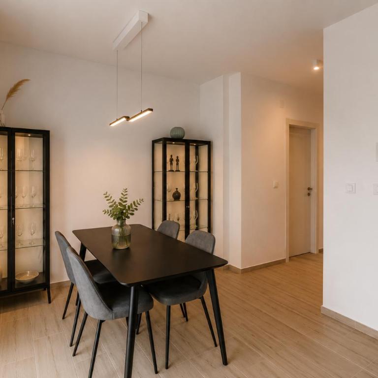 Sea & Spa Escape Apartments - Apartman sa 2 Spavaće Sobe i Terasom - 3