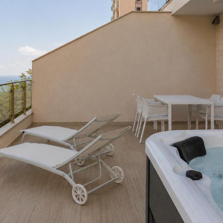 Sea & Spa Escape Apartments - Apartman sa 2 Spavaće Sobe i Terasom - 15