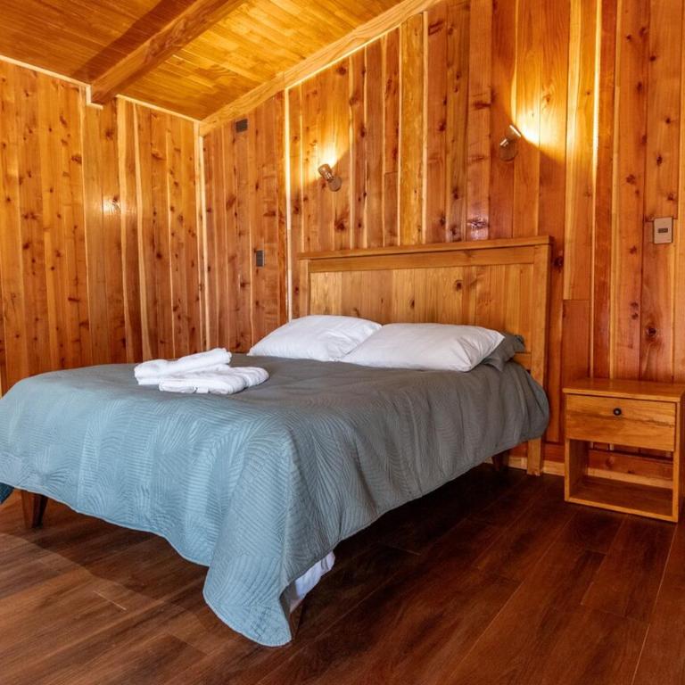 Studio Rústico-Moderno Refugio de Madera y Luz - One-Bedroom House - 6