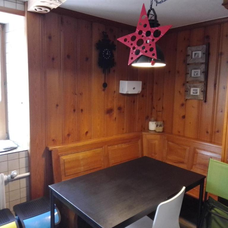 Hotel les Touristes - Chalet - 9