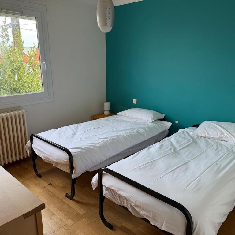 Maison meublée pour 8 personnes avec 4 chambres - Maison 4 Chambres - 9