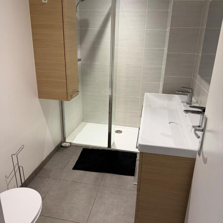 Maison meublée pour 8 personnes avec 4 chambres - Maison 4 Chambres - 12