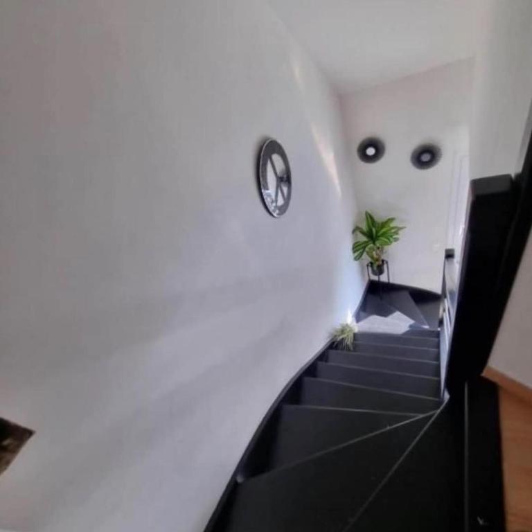 Maison meublée pour 8 personnes avec 4 chambres - Maison 4 Chambres - 13