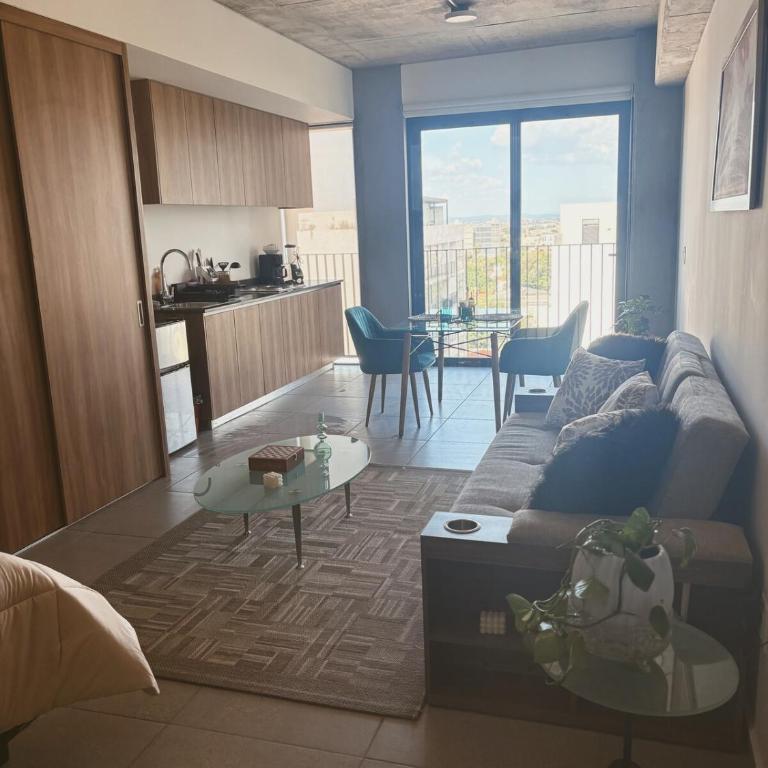 Comfortable loft with AC and view in an excellent location - One-Bedroom Apartment - 3