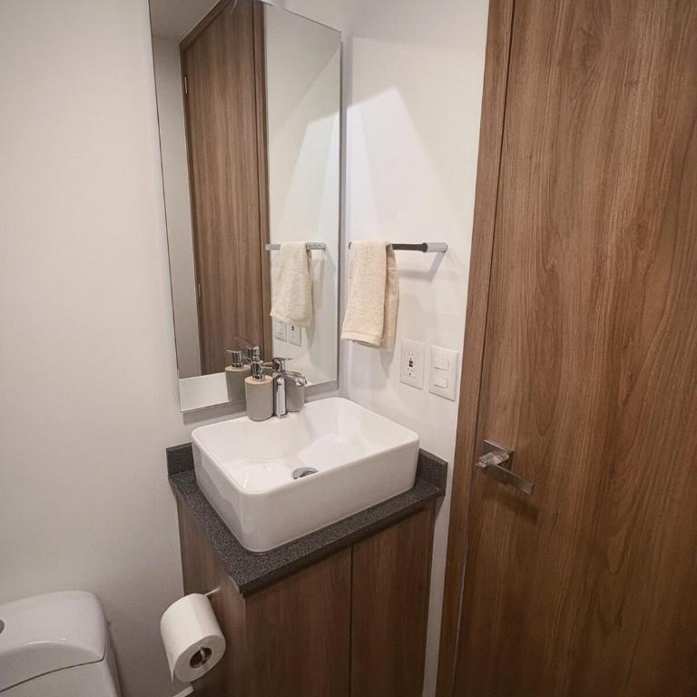 Comfortable loft with AC and view in an excellent location - One-Bedroom Apartment - 5