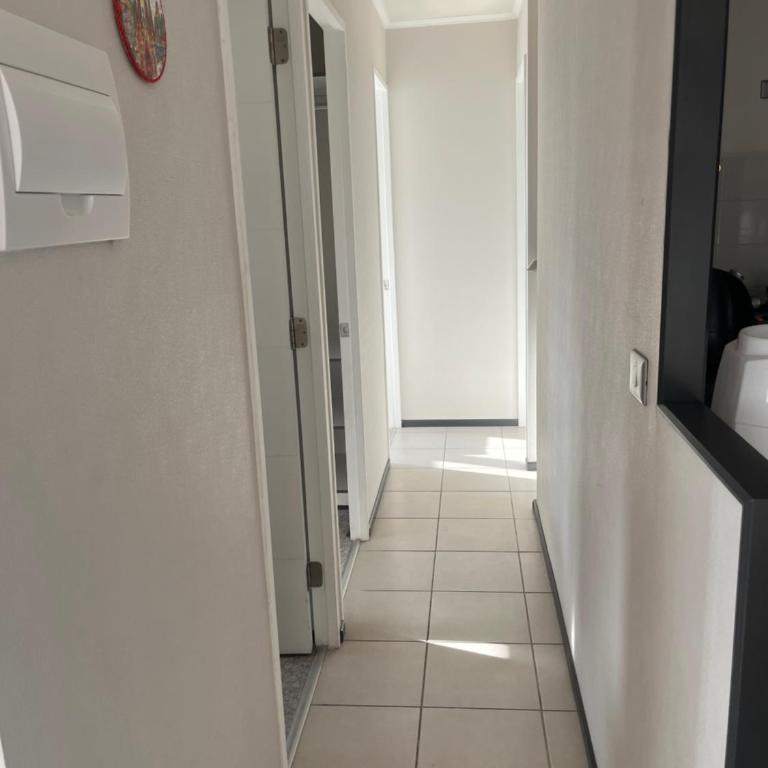 Plaza Cervante II - Three-Bedroom Apartment - 3