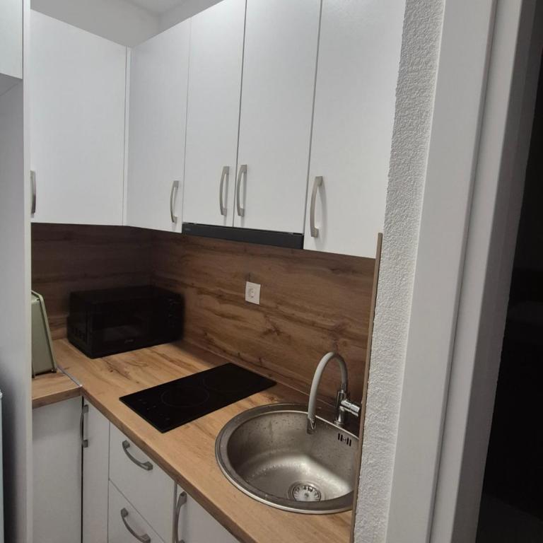 Simplicity Apartment Mostar - Apartman sa 1 Spavaćom Sobom - 5