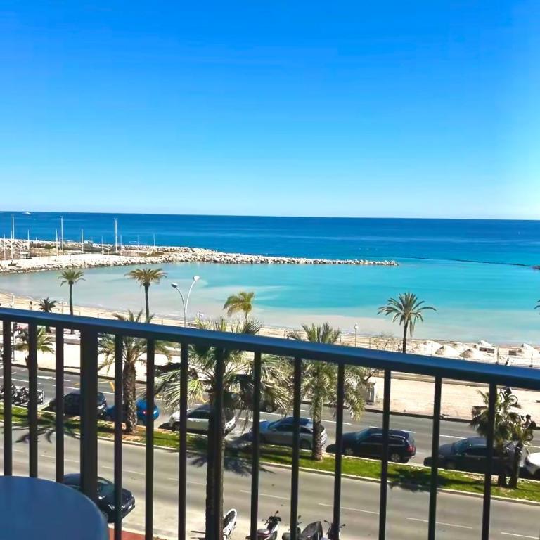 Fantastic Sea View Studio With Balcony, Garavan Port - Appartement 1 Chambre - 5