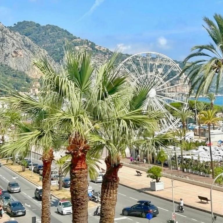 Fantastic Sea View Studio With Balcony, Garavan Port - Appartement 1 Chambre - 11