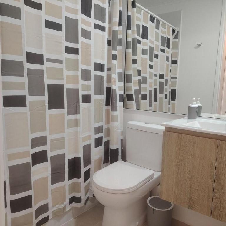 Oceanfront apartment overlooking the port of Coquimbo - One-Bedroom Apartment - 13