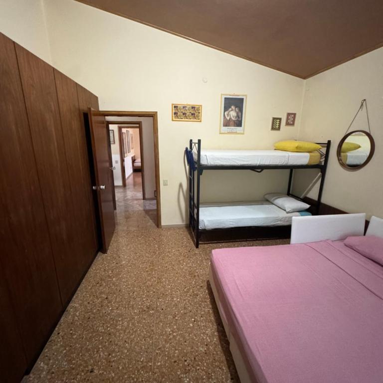 Villa Pineta - Oasi di Tranquillità a Due Passi dal Mare - Villa con 3 Camere da Letto - 24