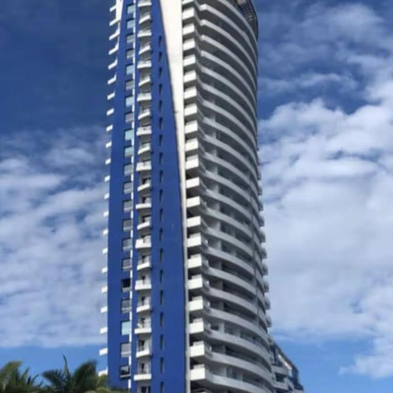 Grand Diamond Beach, 7 pax, 2 bathrooms, terrace view - One-Bedroom Apartment - 2