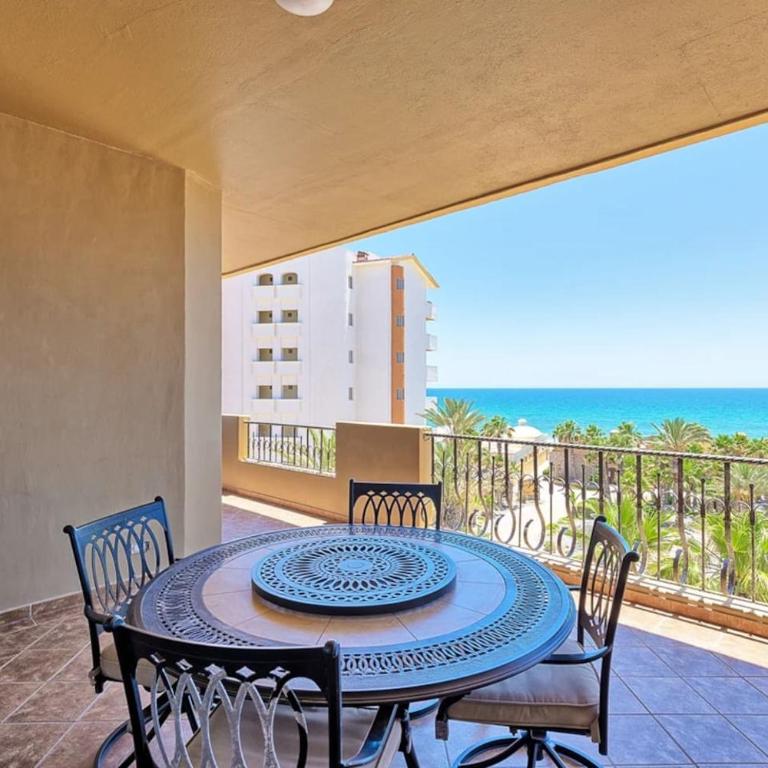 Bella Sirena Condo-BEST VIEWS! Tower A! - Apartamento de 2 dormitorios - Frente al océano - 29