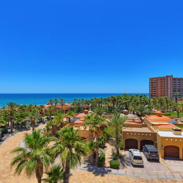 Bella Sirena Condo-BEST VIEWS! Tower A! - Apartamento de 2 dormitorios - Frente al océano - 30