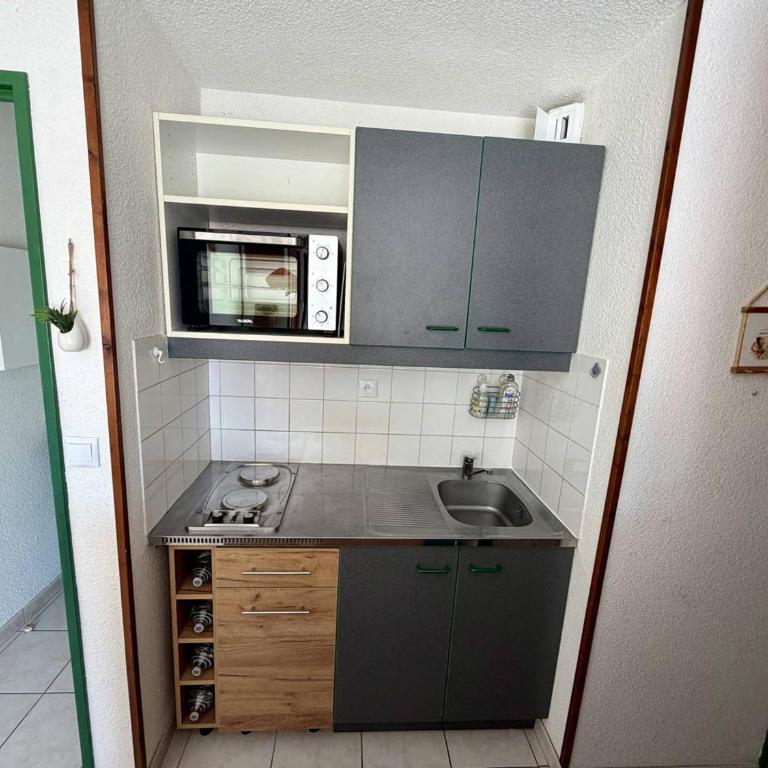 Appartement lumineux, vue piscine, parking - 4 pers. - FR-1-388-254 - Apartment - 9