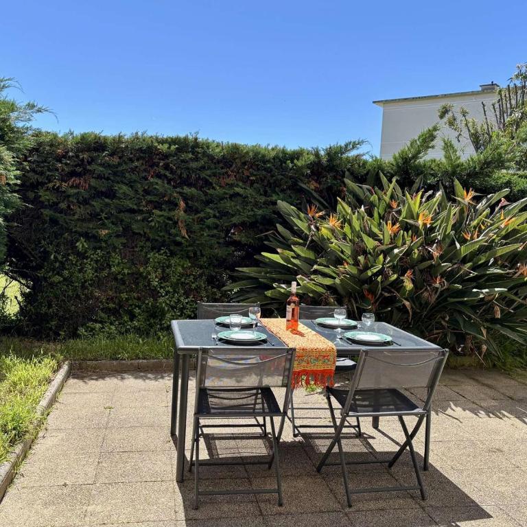 Appartement avec clim et piscine - 3 pers. - FR-1-252-203 - Appartement - 3