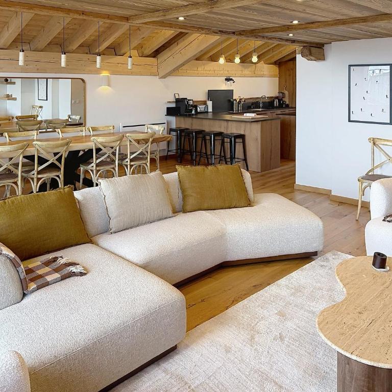 Triplex somptueux, vue montagne - 12 pers. - Five-Bedroom Apartment - 2
