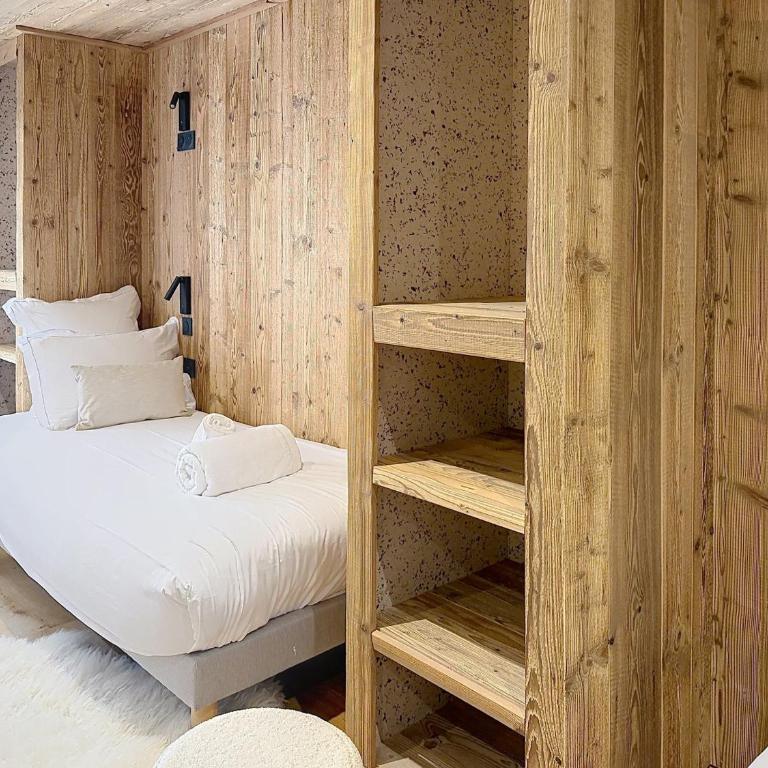 Triplex somptueux, vue montagne - 12 pers. - Five-Bedroom Apartment - 13