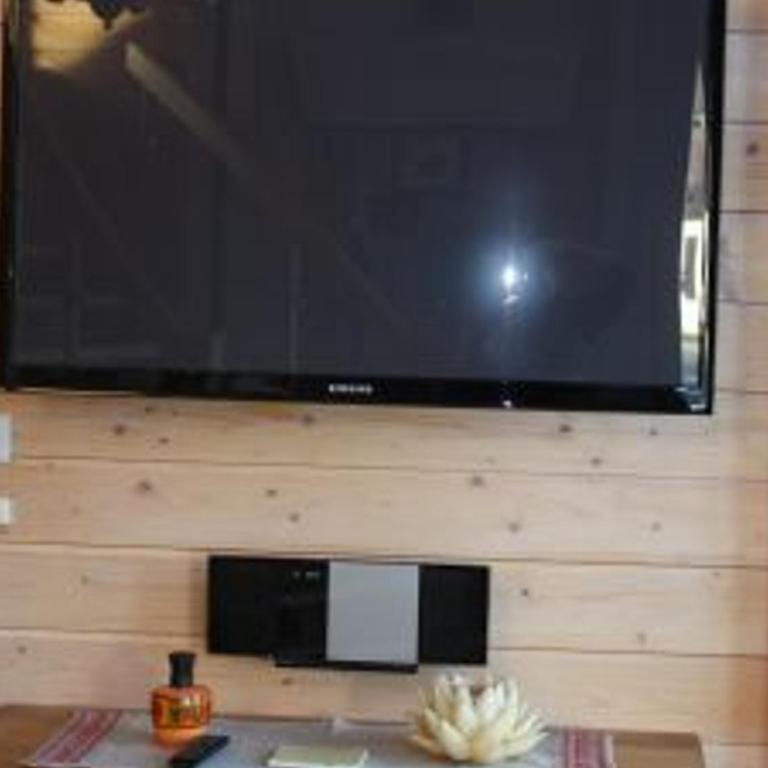 Chalet spacieux avec animaux - ? pers. - FR-1-589-857 - Maison de Vacances - 9