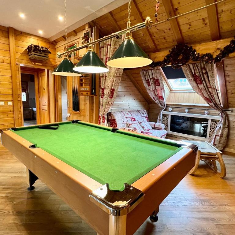 Chalet spacieux avec animaux - ? pers. - FR-1-589-857 - Maison de Vacances - 18