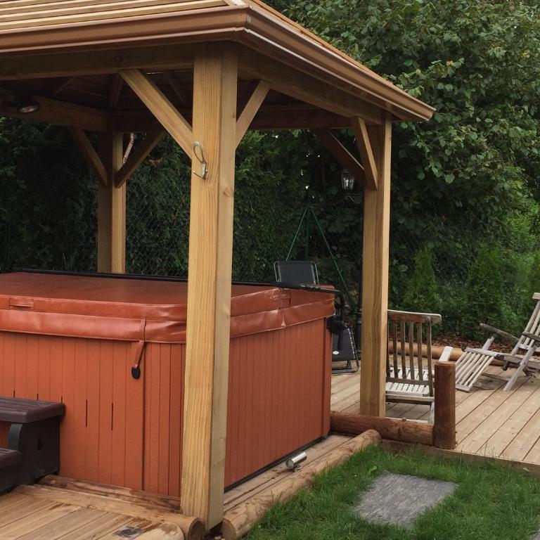 Chalet spacieux avec animaux - ? pers. - FR-1-589-857 - Maison de Vacances - 35